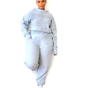 Plus size joggers set